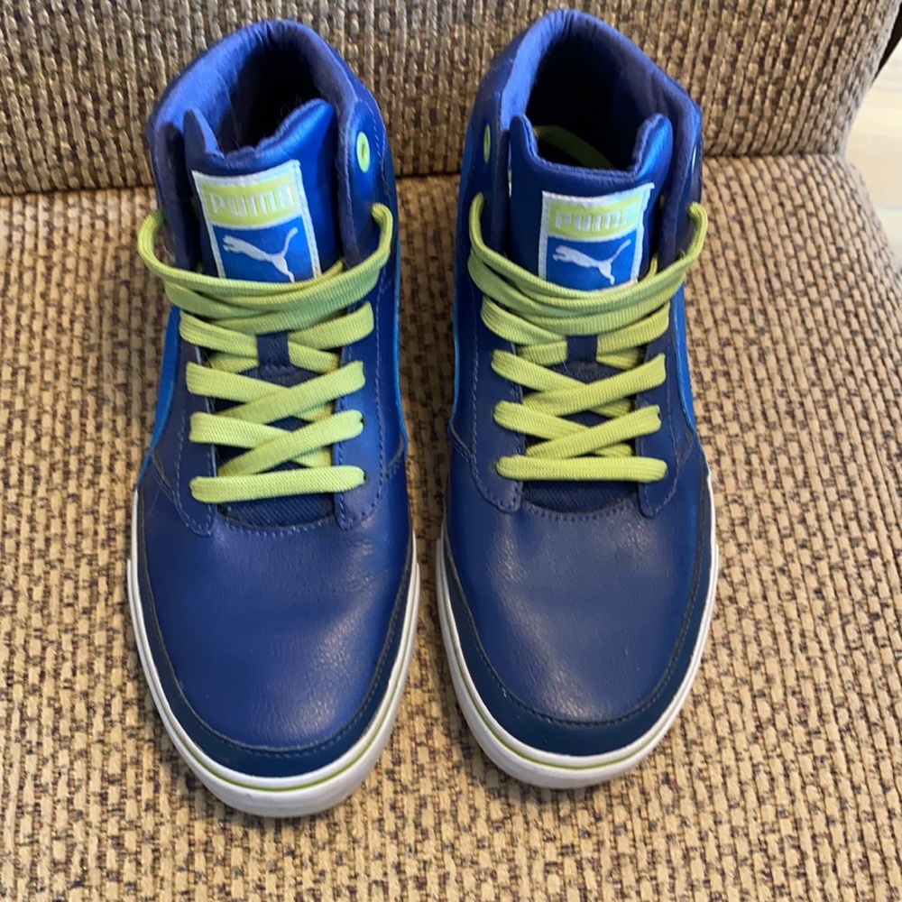 Puma Mid Sneakers